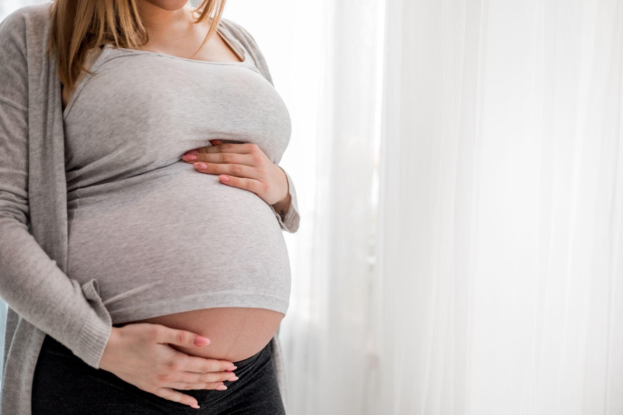 A pregnant woman attending an antenatal checkup, symbolising the importance of antenatal care during viability week.